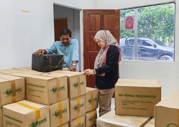 Lawatan Pemantauan Projek Hasilan Kunyit Putih